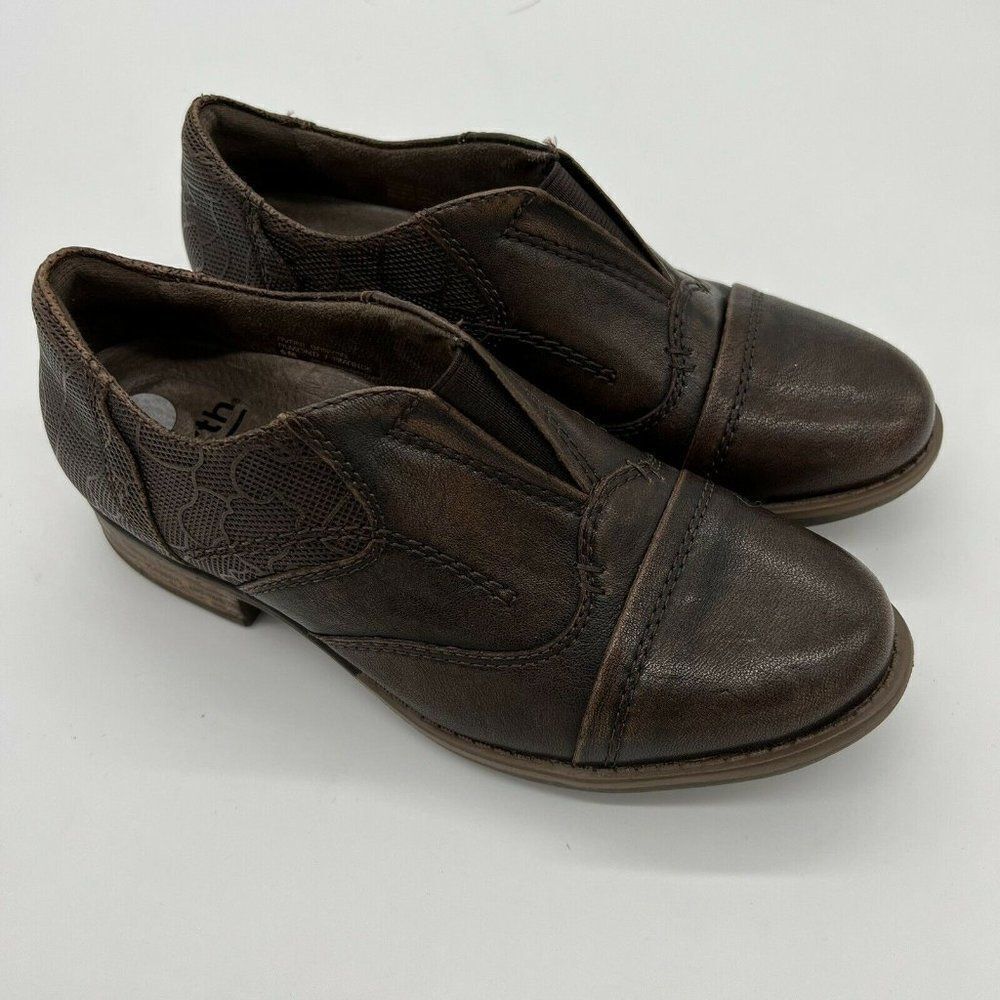 Earth Avani Banyan Almond Slip on Leather Shoes Brown size 6M
